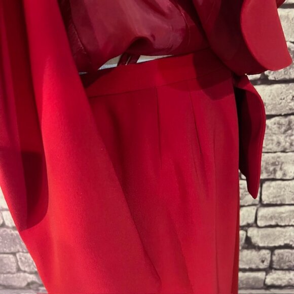 Le Suit Red Jacket & Matching Skirt Size 14 - Picture 9 of 10